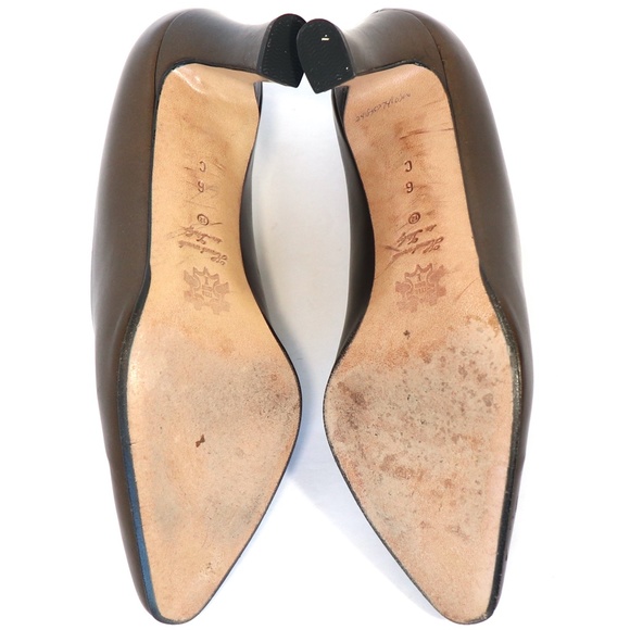 Vintage mid-heel Amalfi 'Vania' pumps in Old Gold - Picture 3 of 13